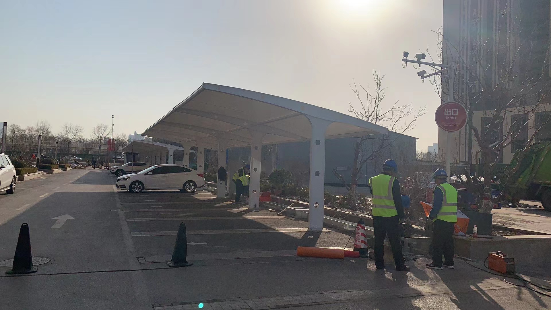 電動車膜結(jié)構(gòu)車棚 (7)