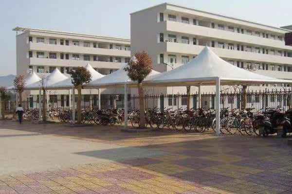 小區(qū)膜結(jié)構(gòu)車棚 (3)