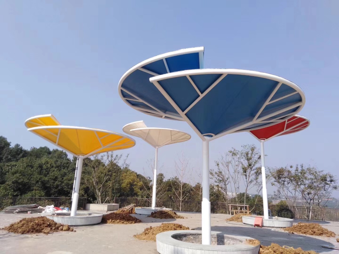 廣場(chǎng)膜結(jié)構(gòu)景觀棚