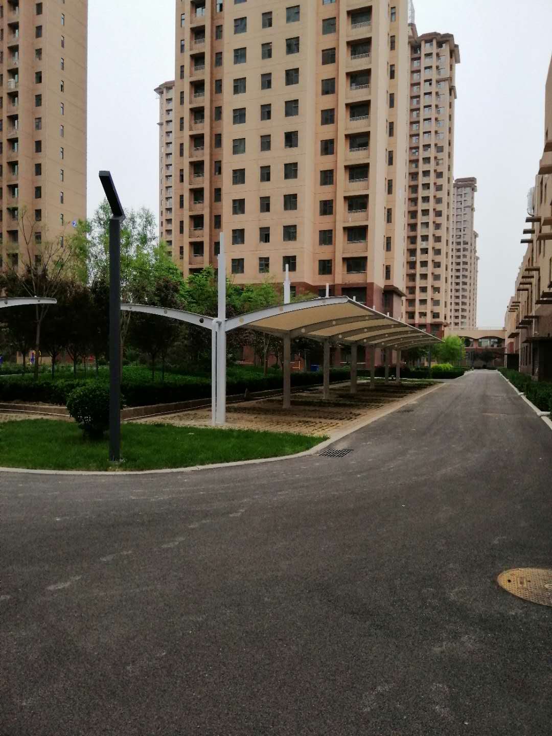 小區(qū)自行車(chē)膜結(jié)構(gòu)