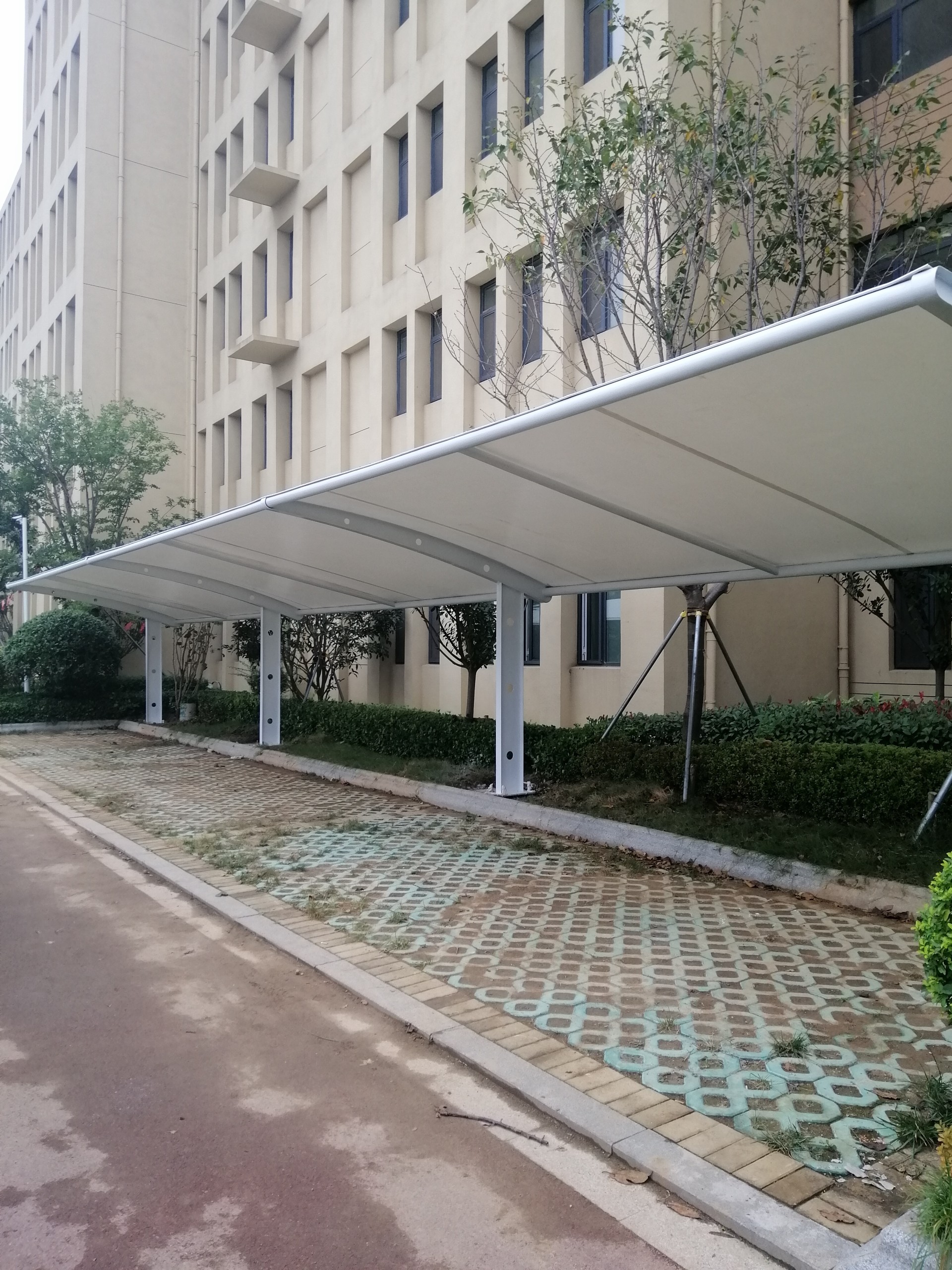 山西膜結(jié)構(gòu)車(chē)棚，山西膜結(jié)構(gòu)停車(chē)棚